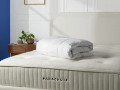 Parachute Mattress + Toppers*Down Mattress Pad